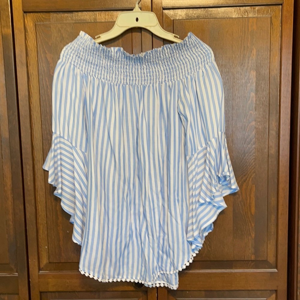 Off should adorably cute top never worn